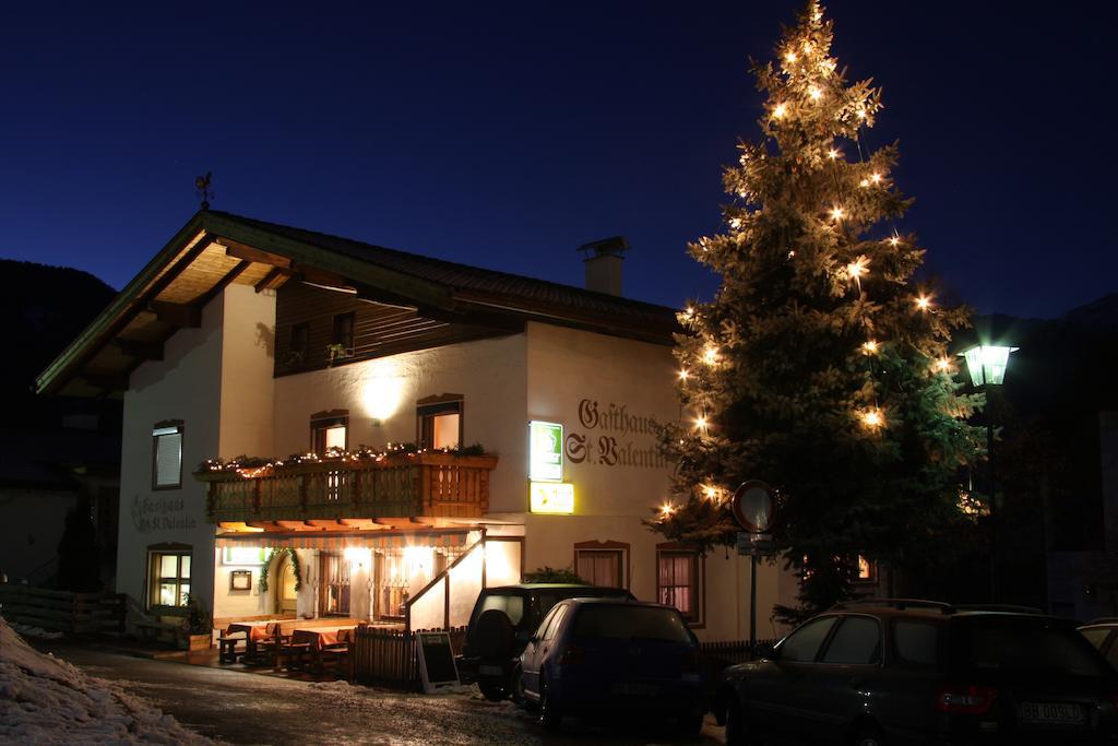 Gasthaus St. Valentin 치우사 외부 사진